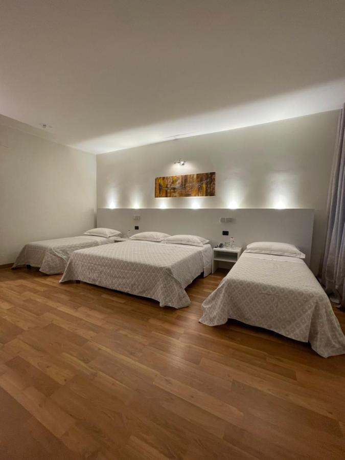 Albergo Ligabue Гвасталла Экстерьер фото