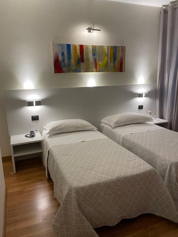 Albergo Ligabue Гвасталла Экстерьер фото