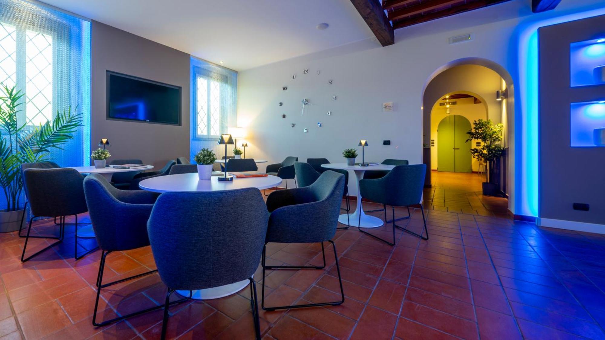 Albergo Ligabue Гвасталла Экстерьер фото