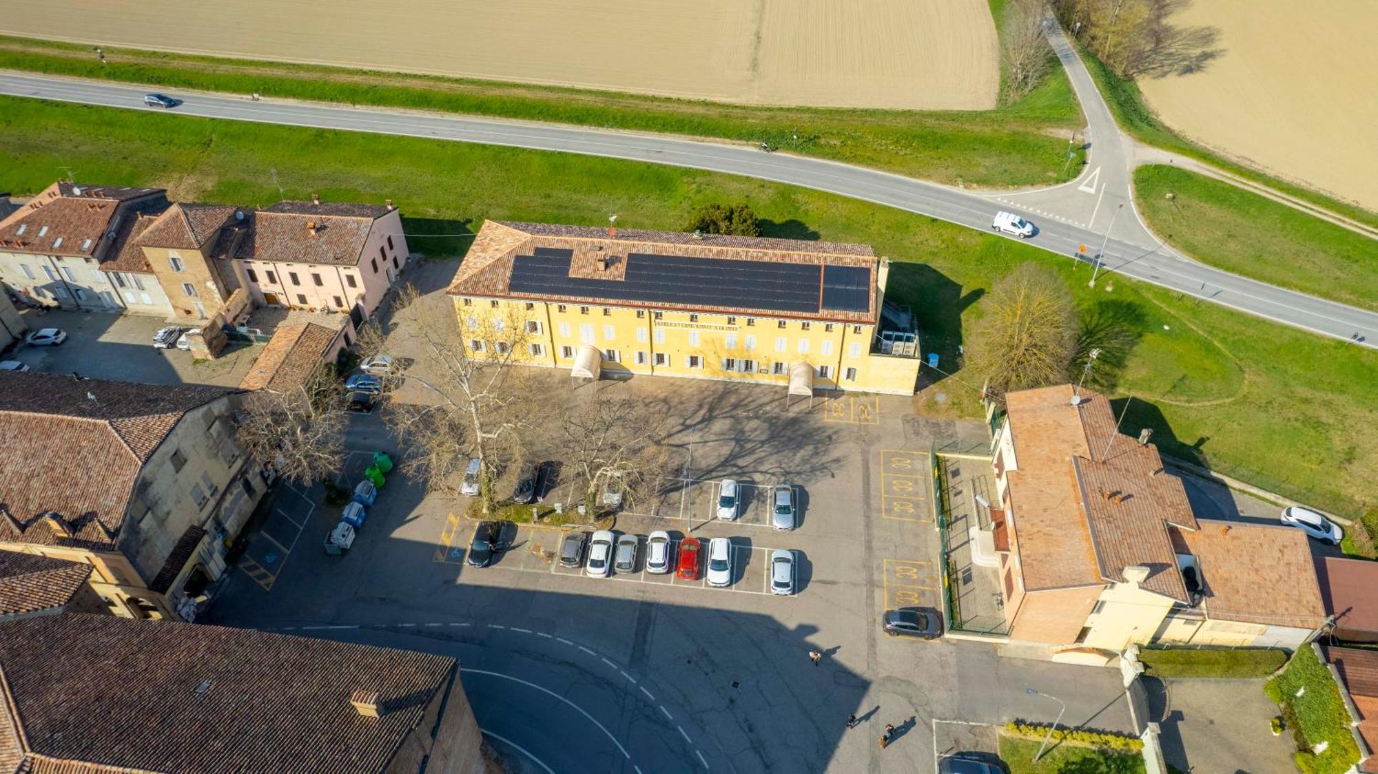 Albergo Ligabue Гвасталла Экстерьер фото
